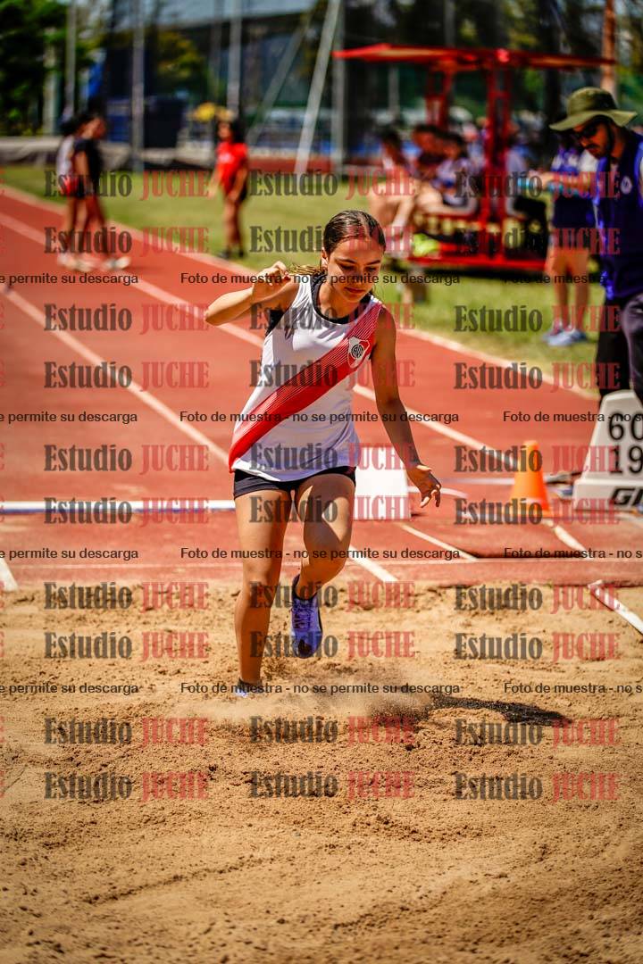 Fotos del salto en largo de mujeres - U14