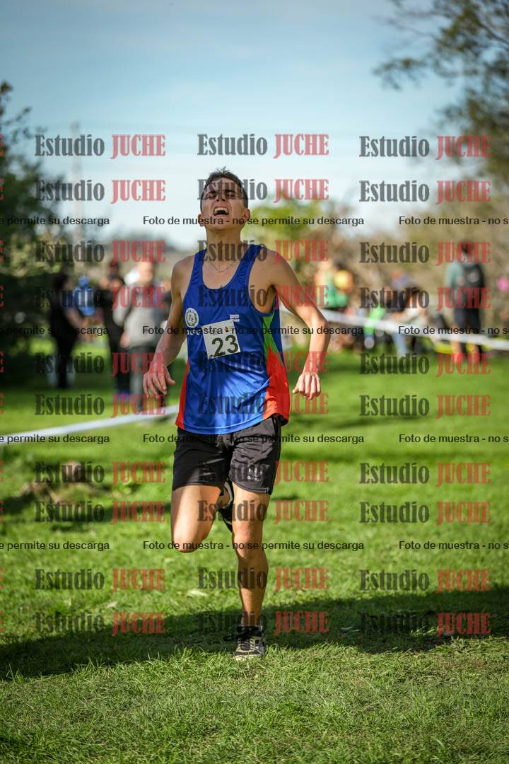 Fotos de la llegada del cross de 3000 m
