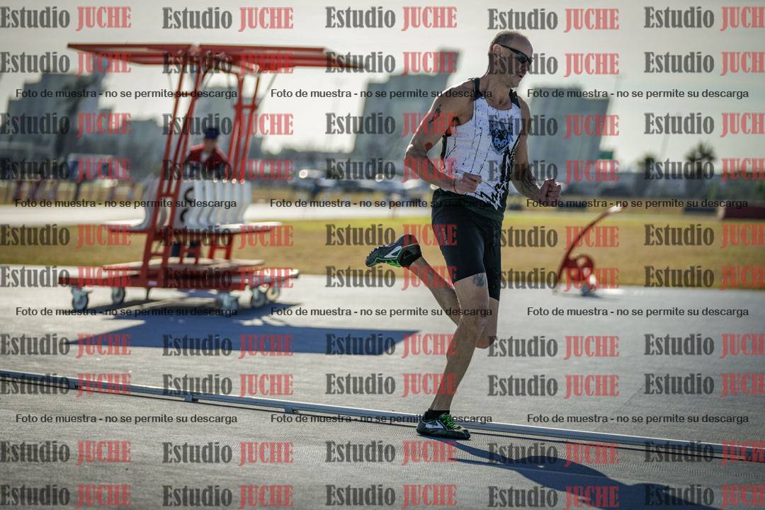 Fotos de los 400 m llanos de varones