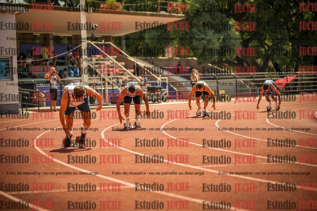 Fotos de los 400 m con vallas de varones