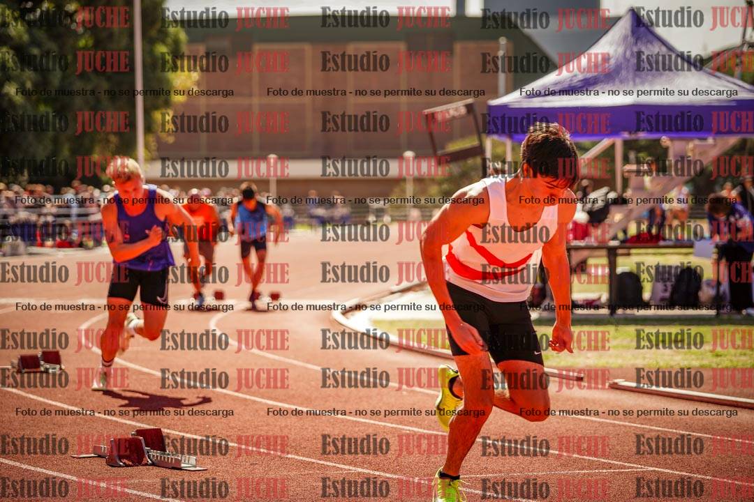 Fotos de los 400 m llanos de varones
