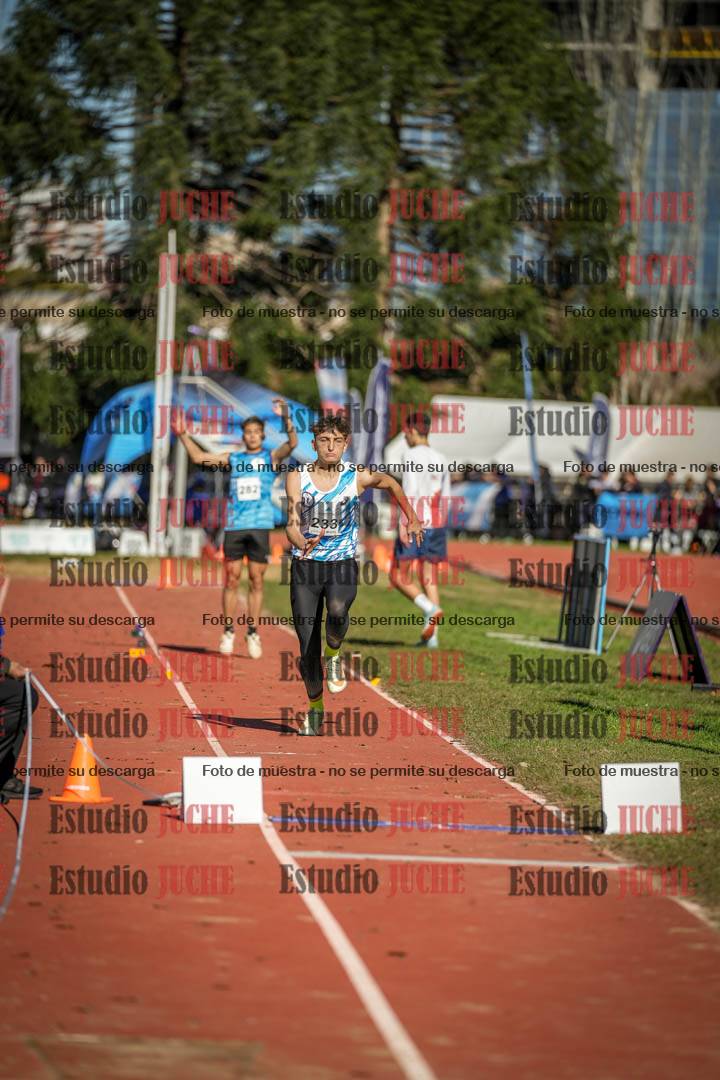Fotos del salto triple de varones