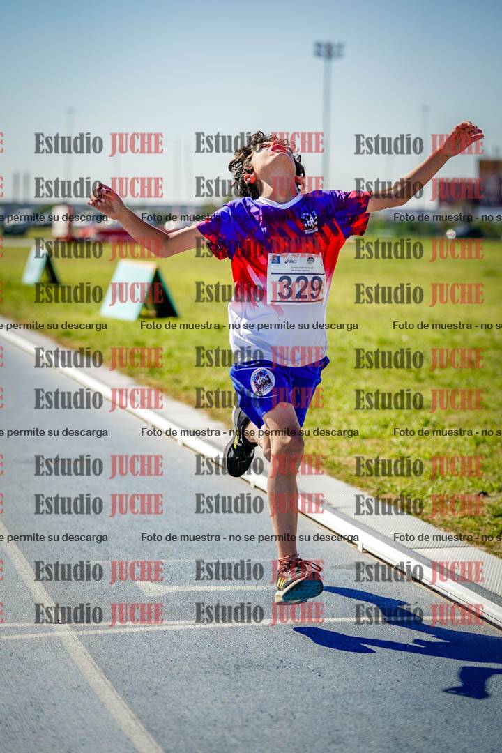 Fotos de los 1000 m llanos de varones