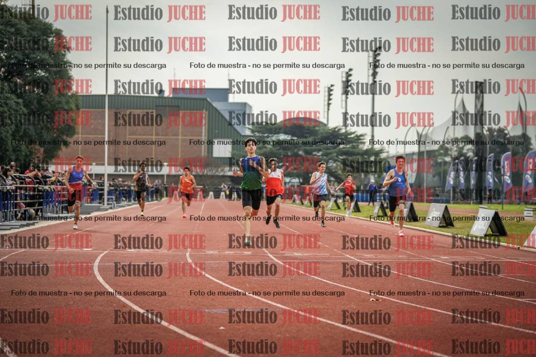 Fotos de los 400 m llanos de varones