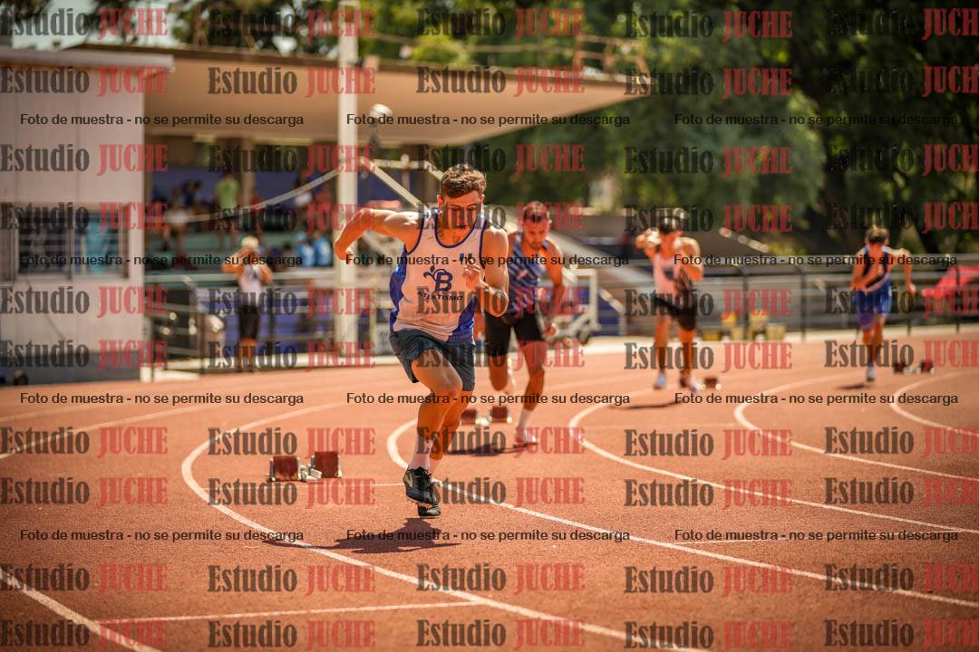 Fotos de los 400 m con vallas de varones