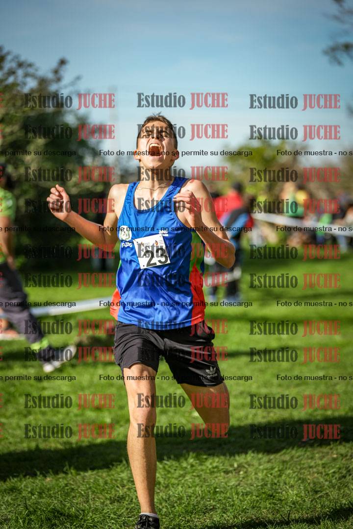 Fotos de la llegada del cross de 3000 m
