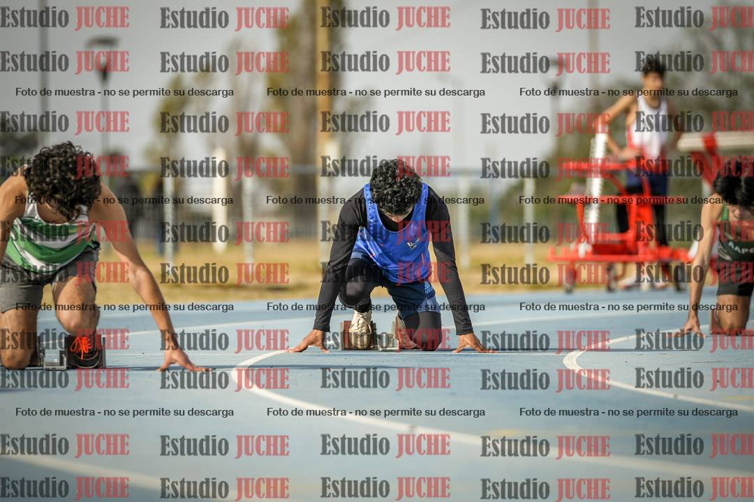 Fotos de los 200 m llanos de varones