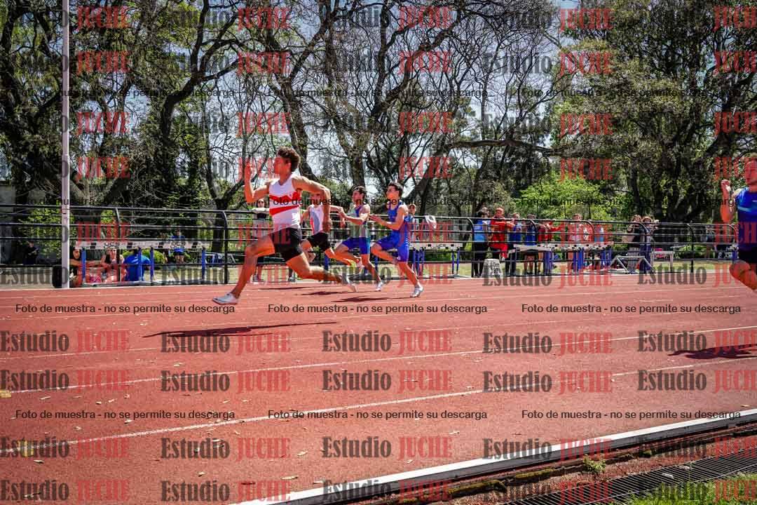 Fotos de los 100 m llanos de varones