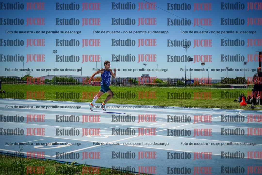 Fotos de los 400 m con vallas de varones
