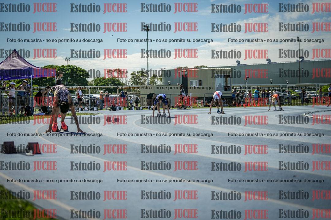 Fotos de los 400 m llanos de varones