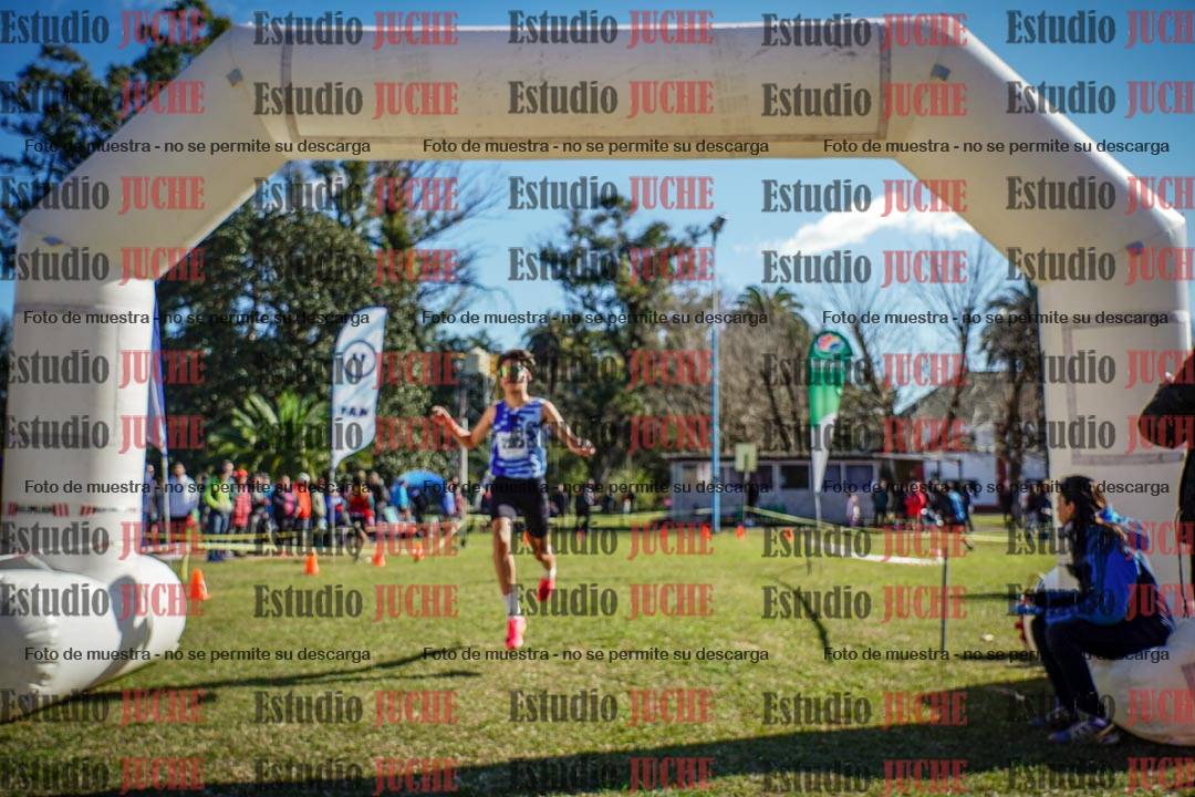 Fotos de la llegada del cross de 3000 m
