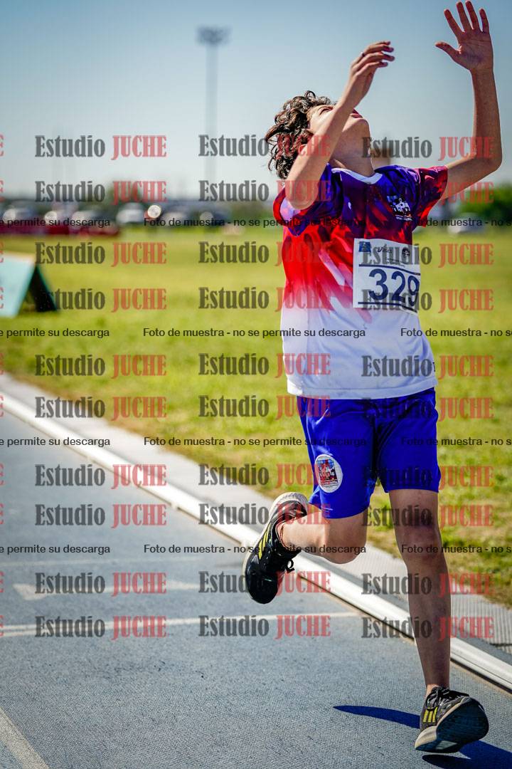 Fotos de los 1000 m llanos de varones