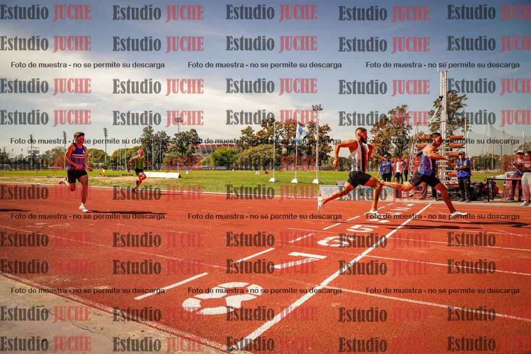 Fotos de los 100 m llanos de varones