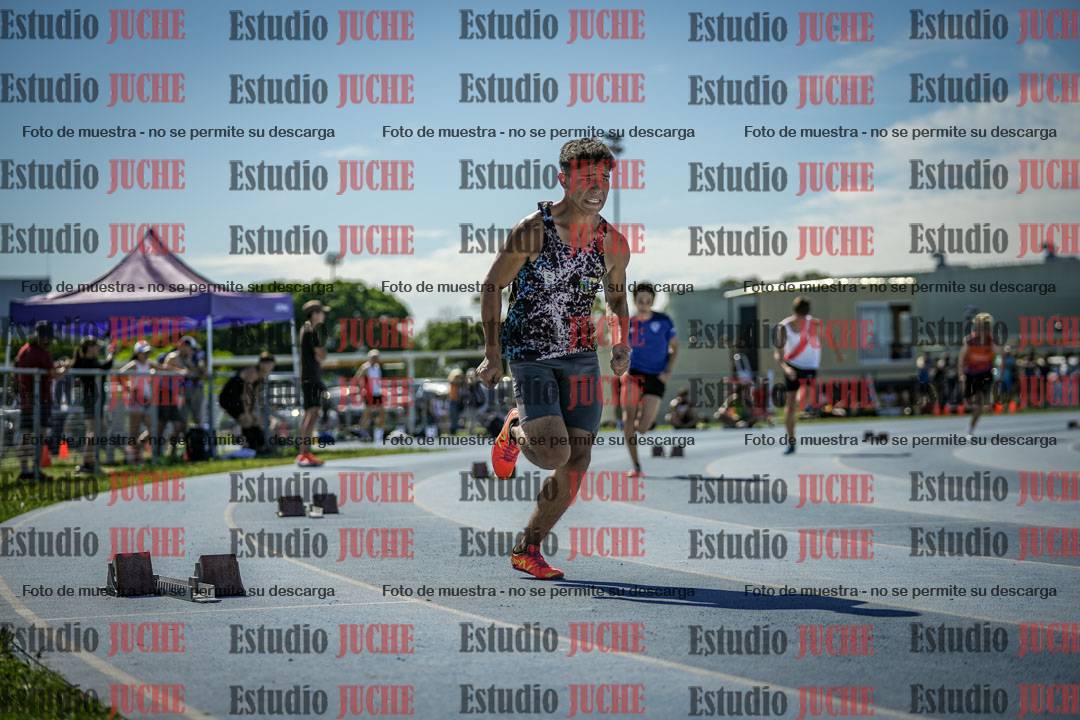 Fotos de los 400 m llanos de varones