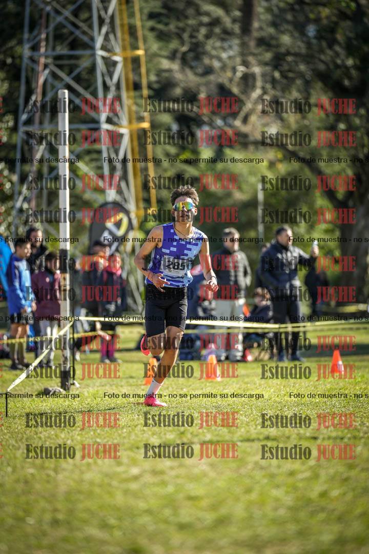 Fotos de la llegada del cross de 3000 m