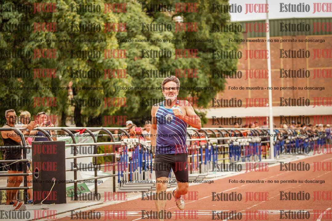Fotos de los 100 m llanos de varones