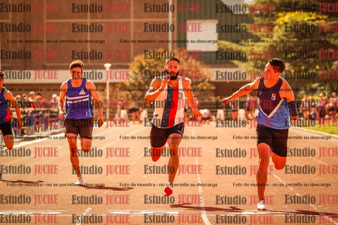 Fotos de los 100 m llanos de varones