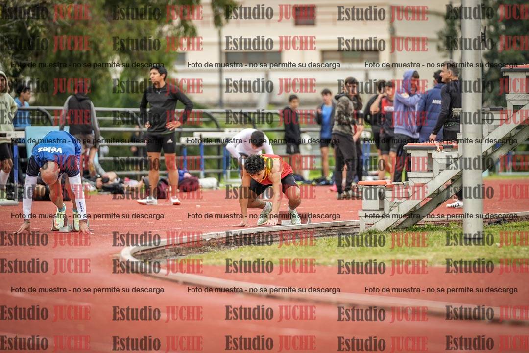 Fotos de los 200 m llanos de varones