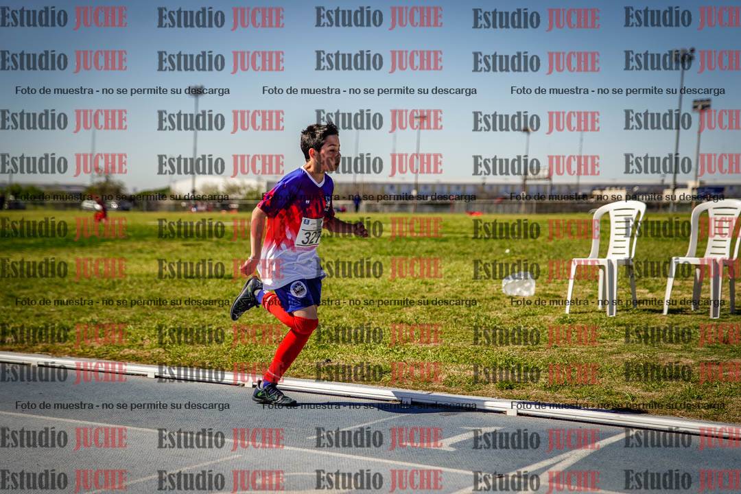 Fotos de los 1000 m llanos de varones