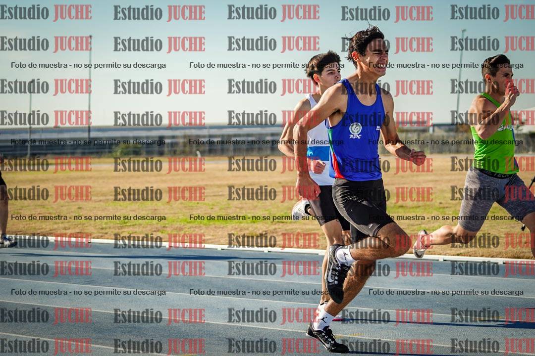 Fotos de los 400 m llanos de varones