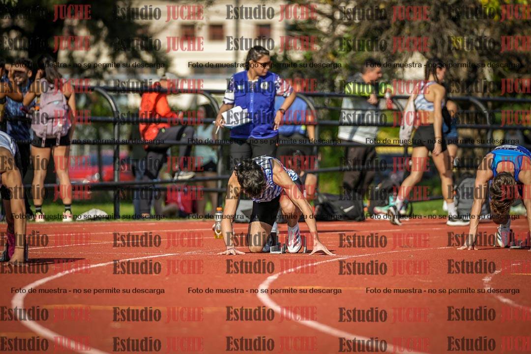 Fotos de los 200 m llanos de varones