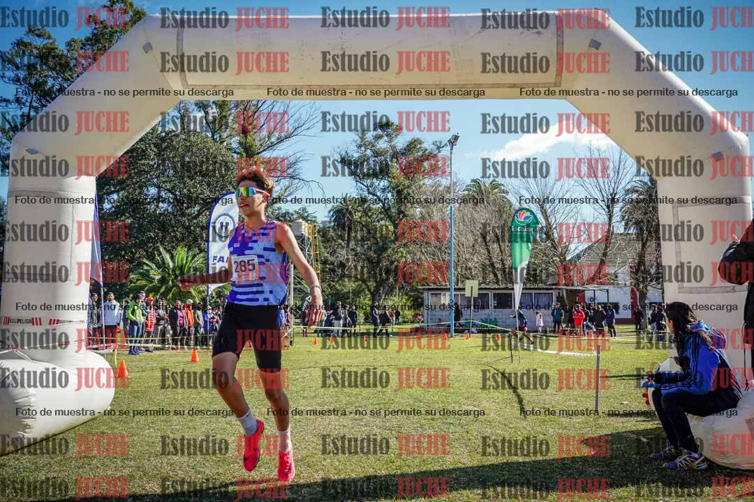 Fotos de la llegada del cross de 3000 m