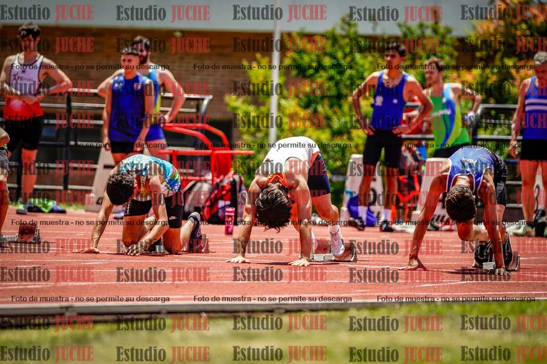 Fotos de los 100 m llanos de varones
