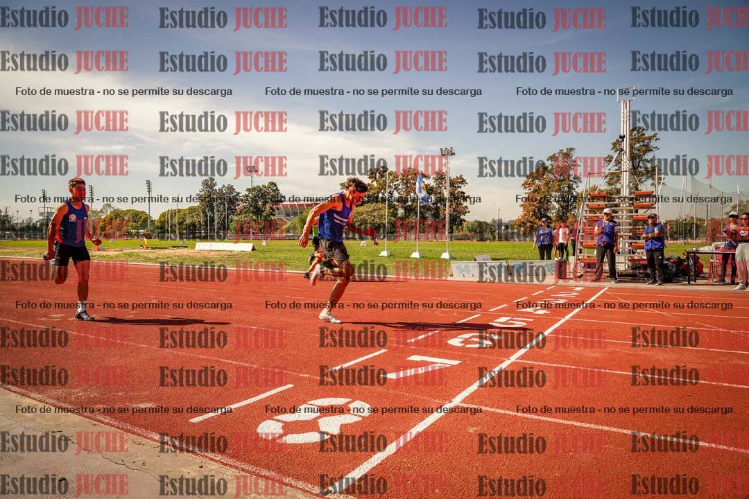 Fotos de los 100 m llanos de varones