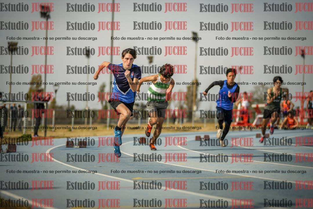 Fotos de los 200 m llanos de varones