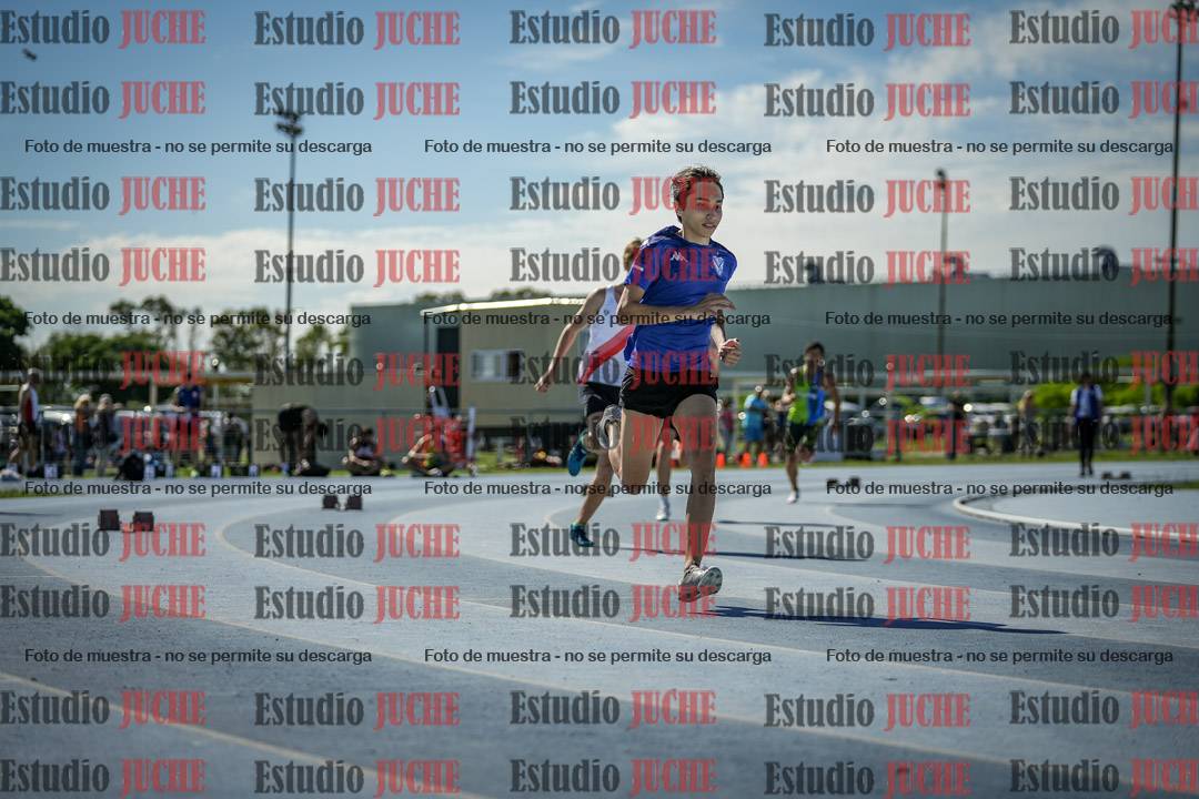 Fotos de los 400 m llanos de varones