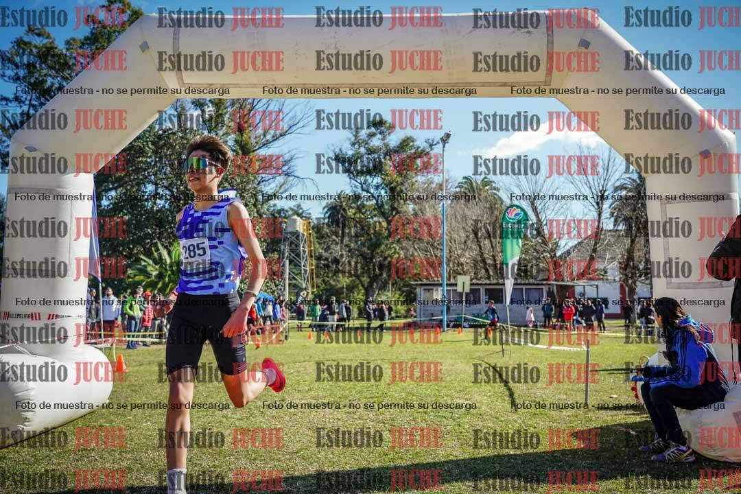 Fotos de la llegada del cross de 3000 m