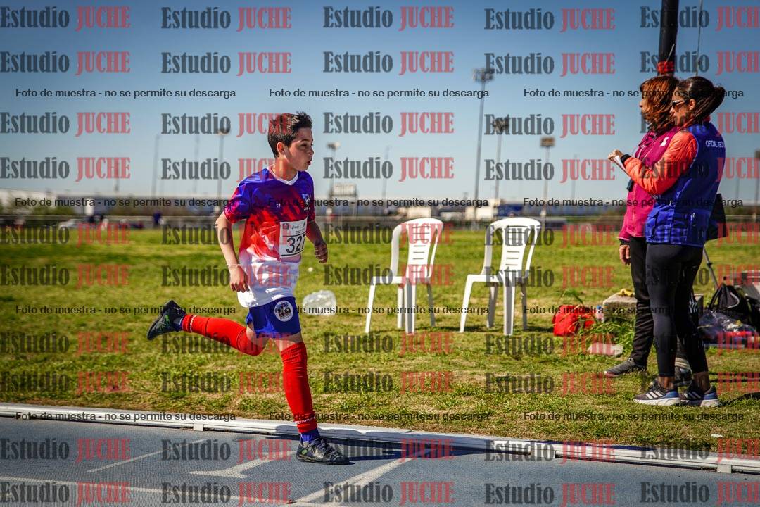 Fotos de los 1000 m llanos de varones
