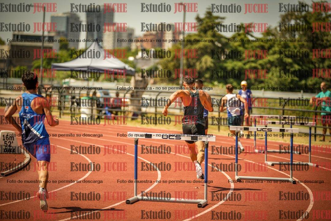 Fotos de los 400 m con vallas de varones
