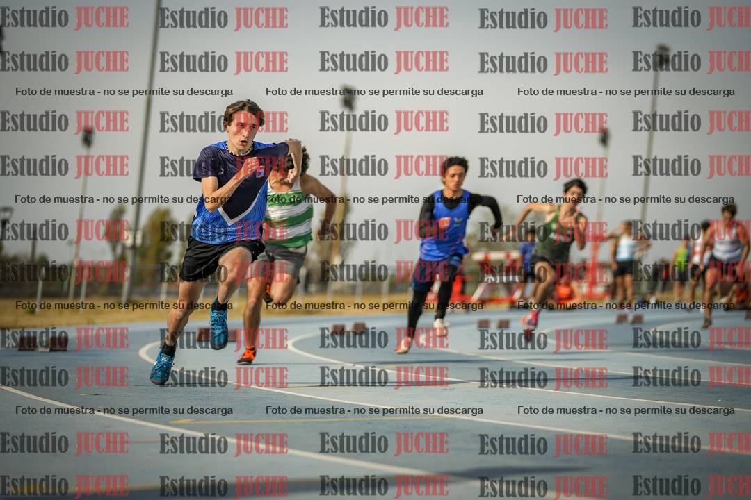 Fotos de los 200 m llanos de varones