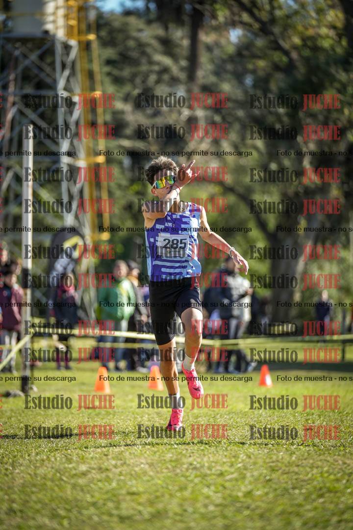Fotos de la llegada del cross de 3000 m