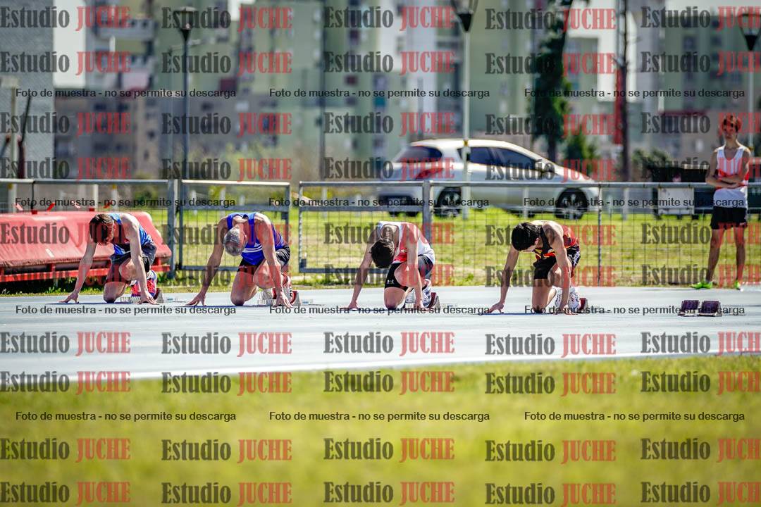 Fotos de los 100 m llanos de varones