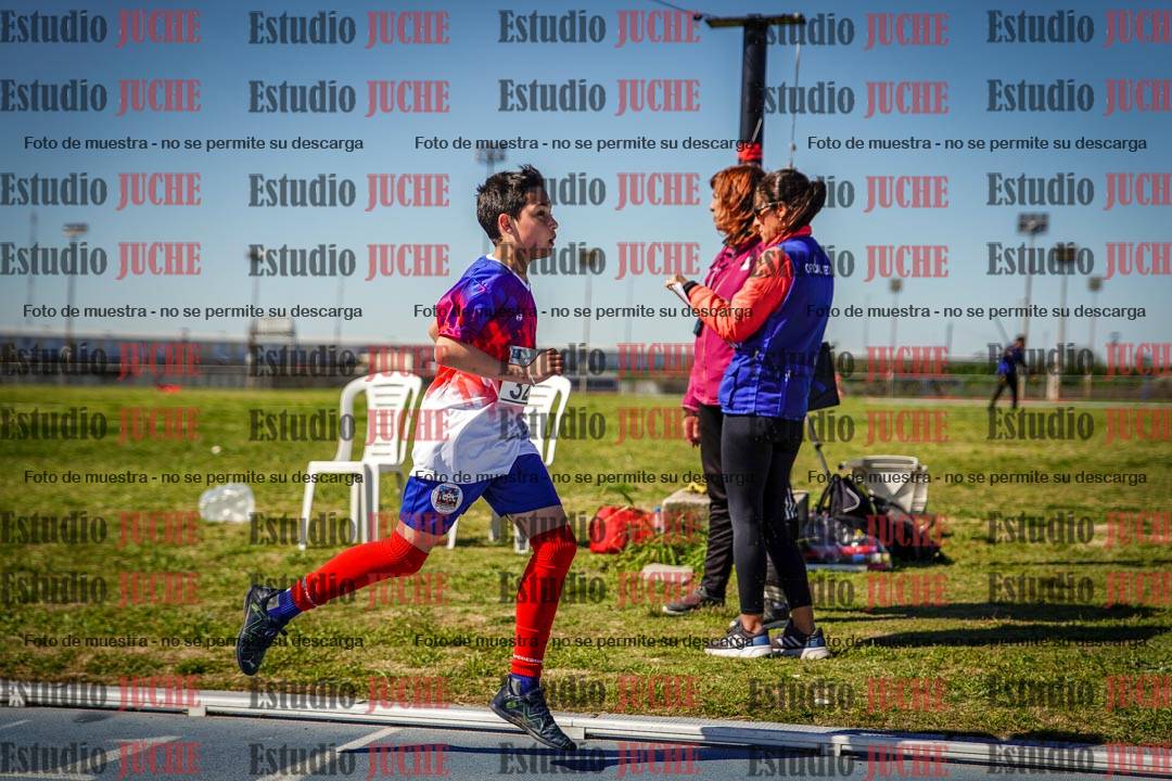 Fotos de los 1000 m llanos de varones