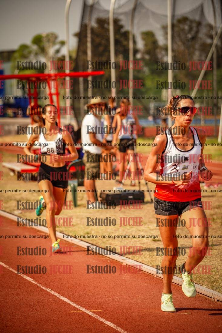 Fotos de los 1500 m llanos de mujeres