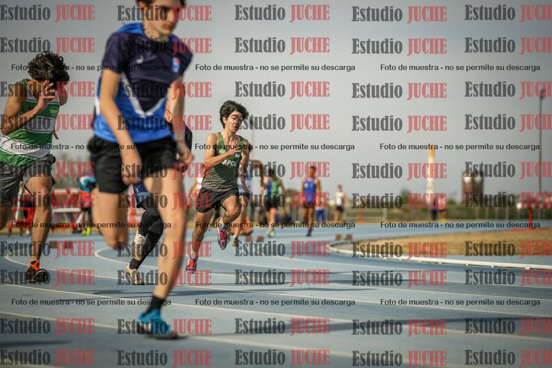 Fotos de los 200 m llanos de varones