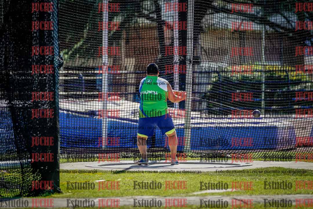 Fotos del lanzamiento de martillo de varones