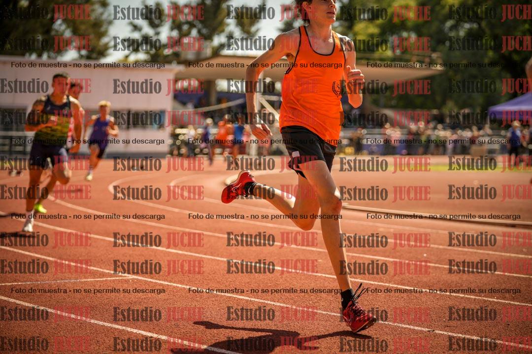 Fotos de los 400 m llanos de varones