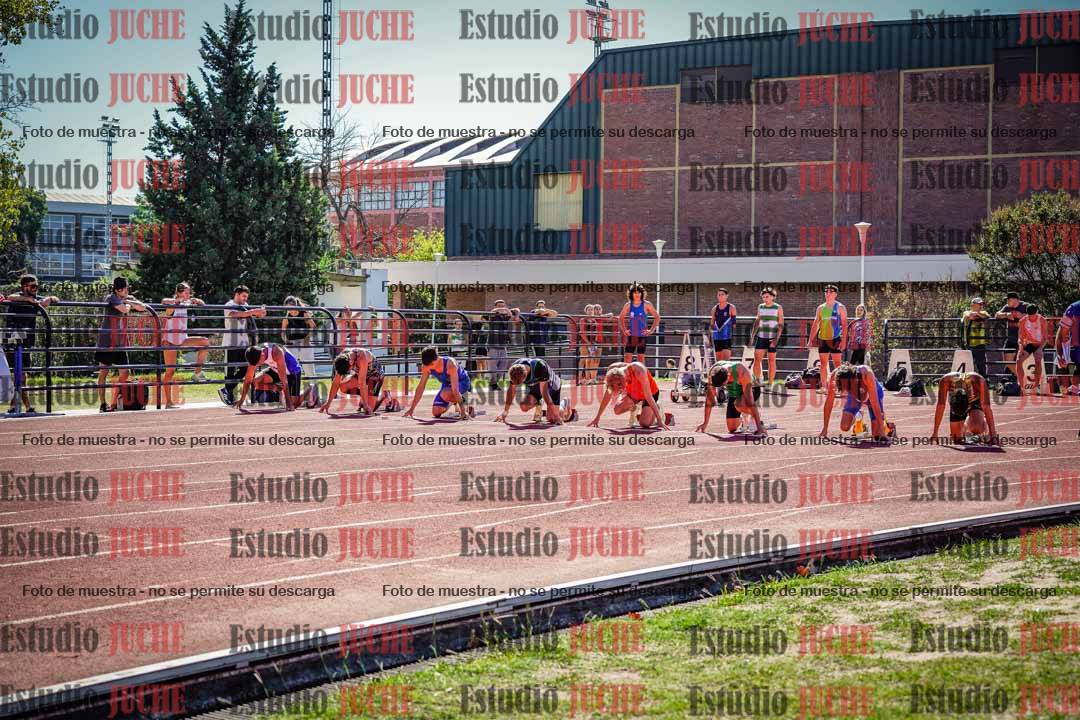 Fotos de los 100 m llanos de varones
