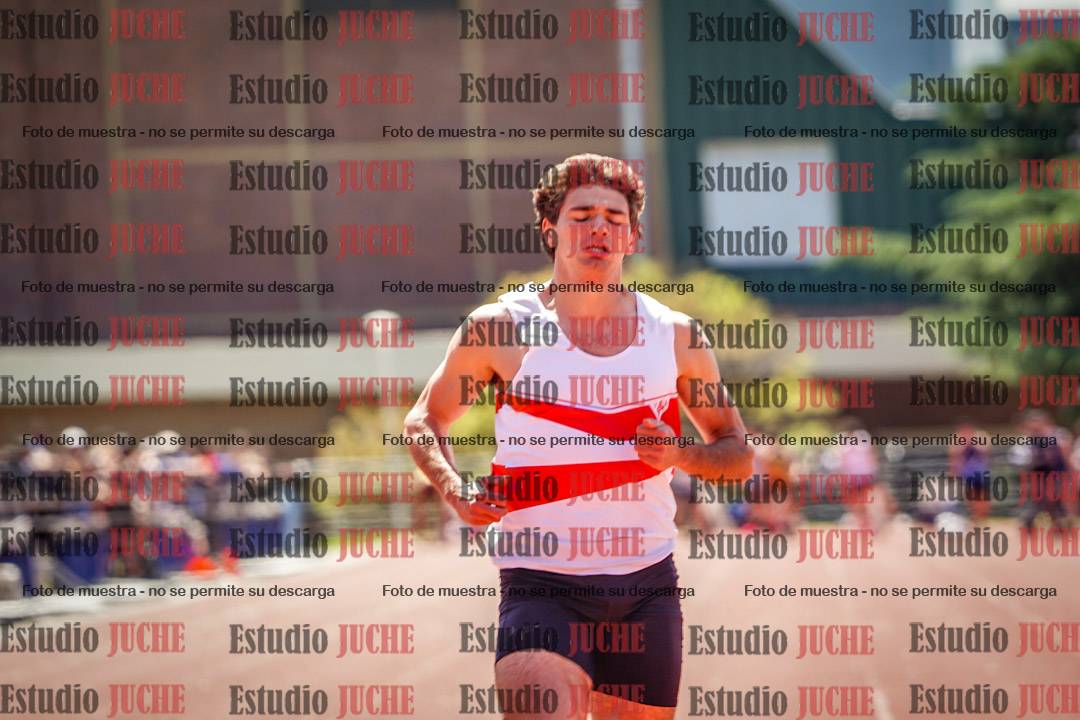 Fotos de los 100 m llanos de varones