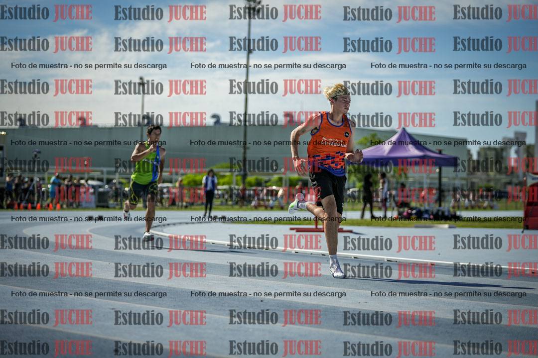 Fotos de los 400 m llanos de varones