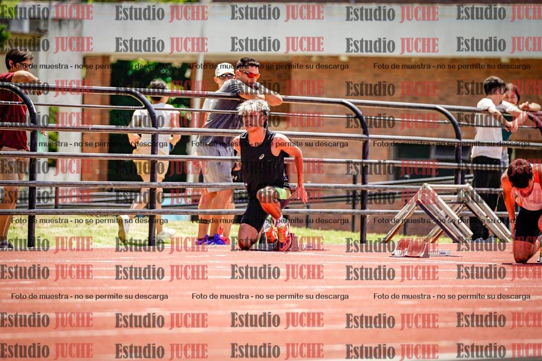 Fotos de los 100 m llanos de varones