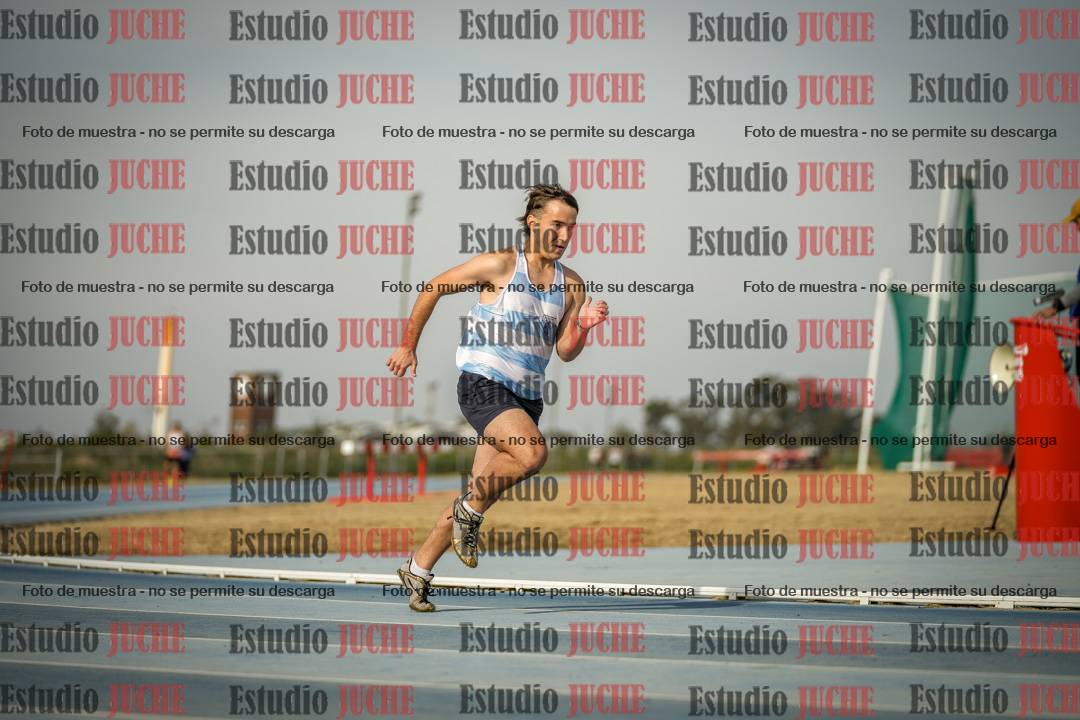 Fotos de los 200 m llanos de varones