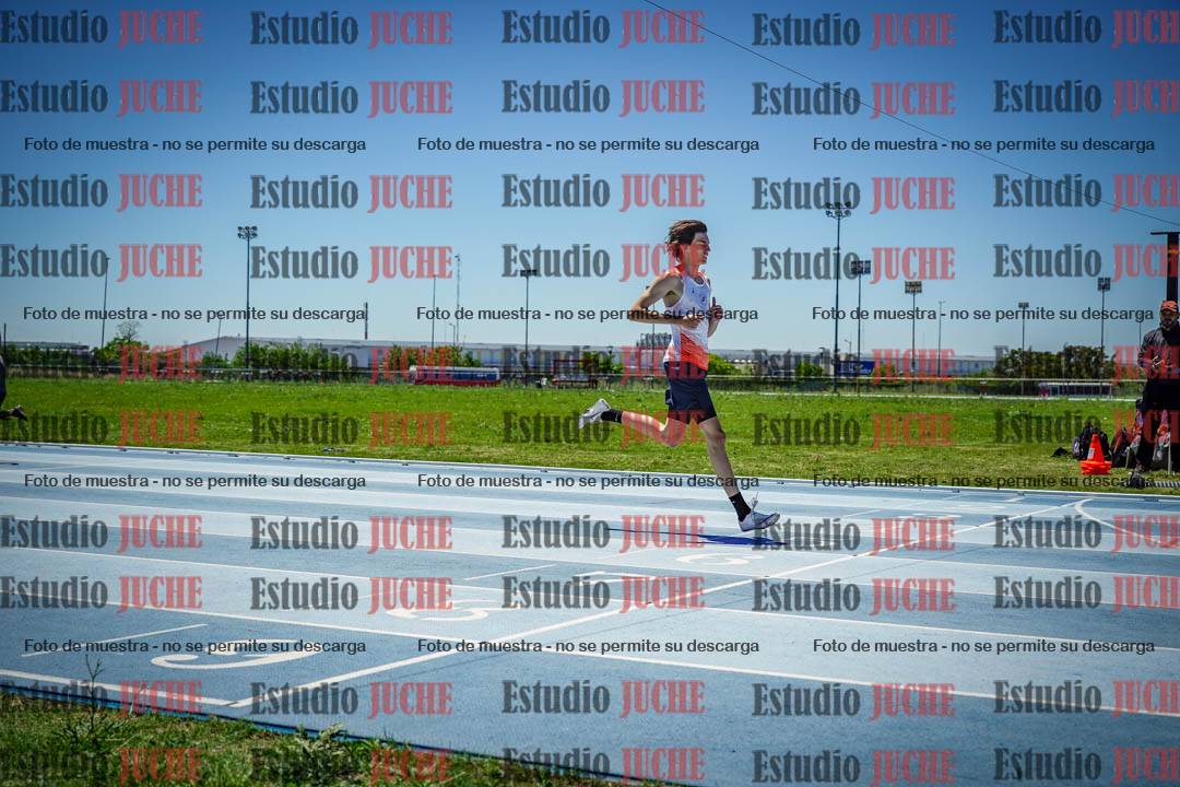 Fotos de los 400 m con vallas de varones