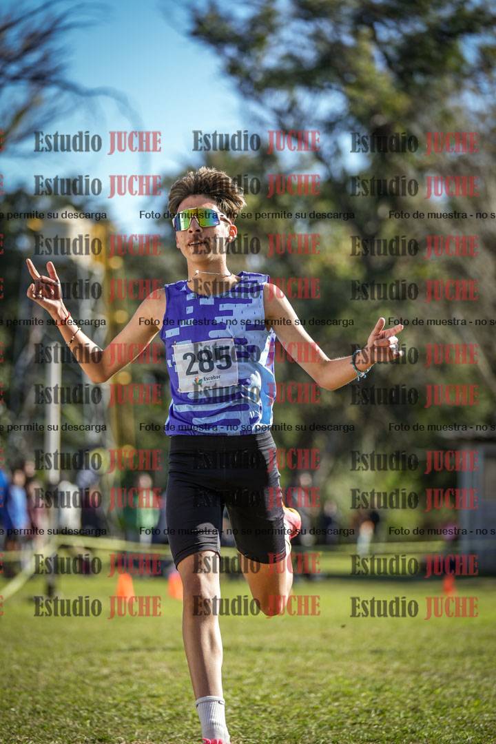 Fotos de la llegada del cross de 3000 m