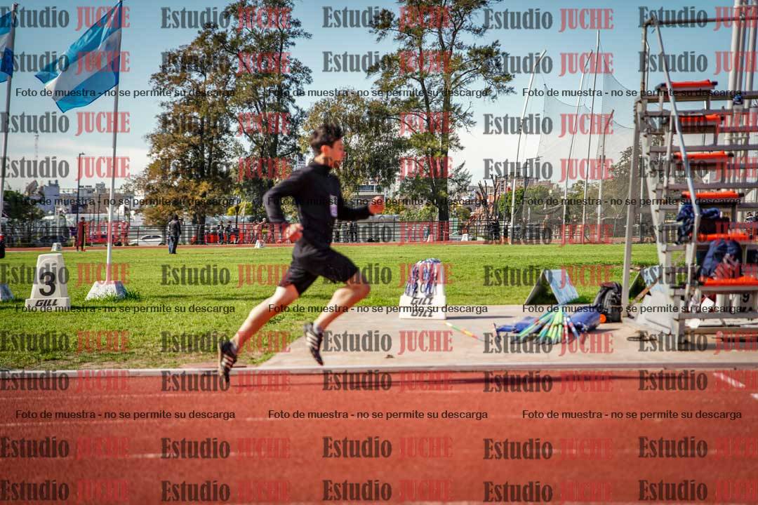 Fotos de los 800 m llanos de varones