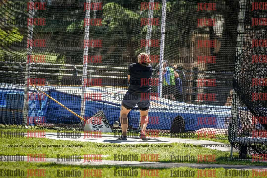 Fotos del lanzamiento de martillo de varones